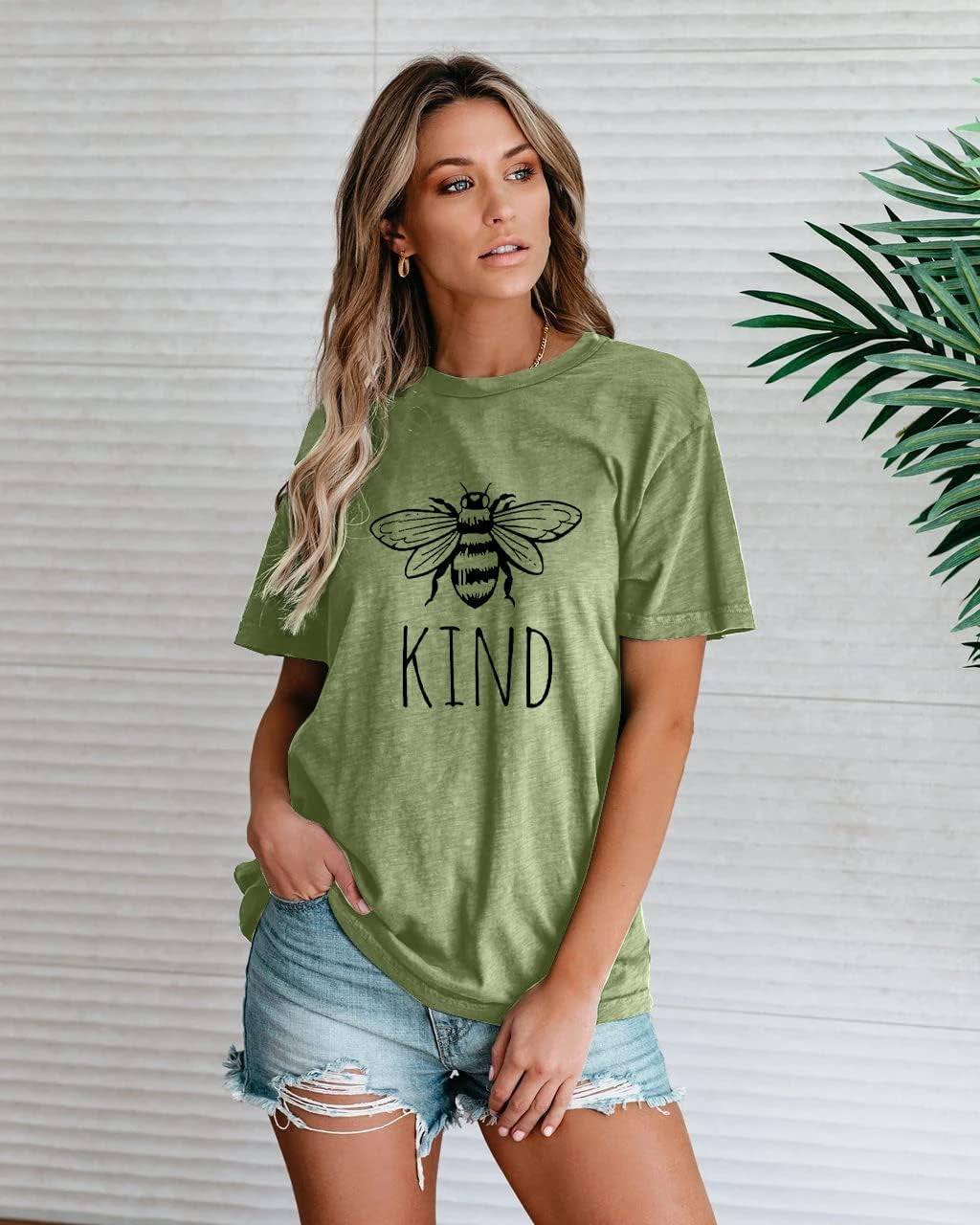 Be Kind T-Shirt Women Short Sleeve T Shirts Cute Bee Graphic Shirts Funny Inspirational Casual Tees Tops